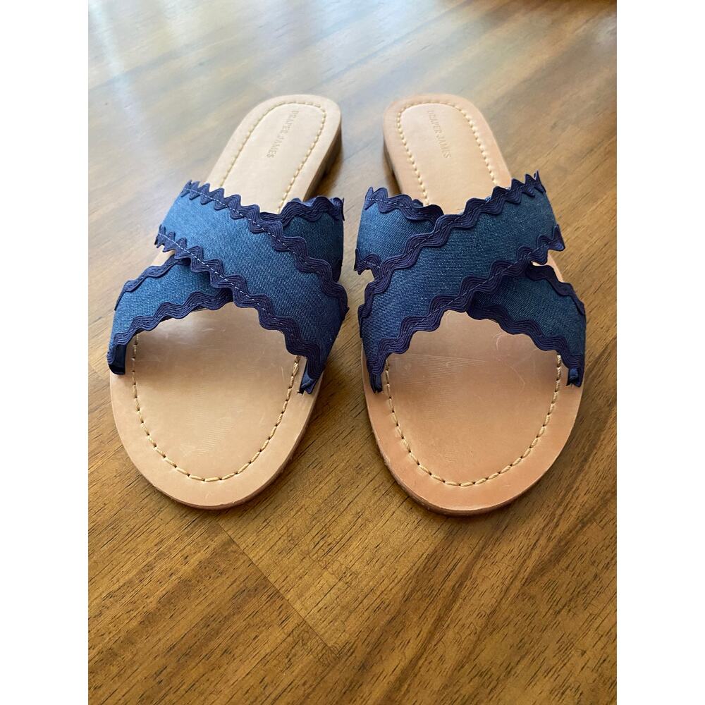 Draper James Piper Women’s 8.5 Sandal Shoes EUC Navy Blue Ric Rac Criss Cross - Picture 2 of 5